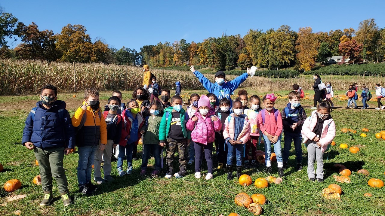 Ms. LaMui&#39;s Class @ Wightmans Farms
