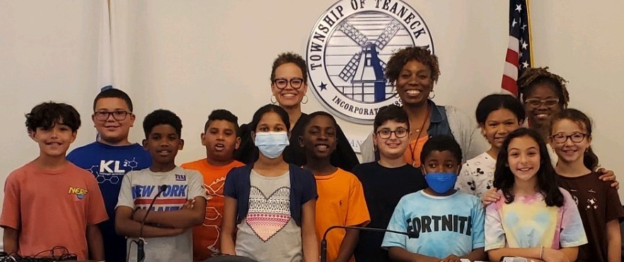 Students in a Courthouses