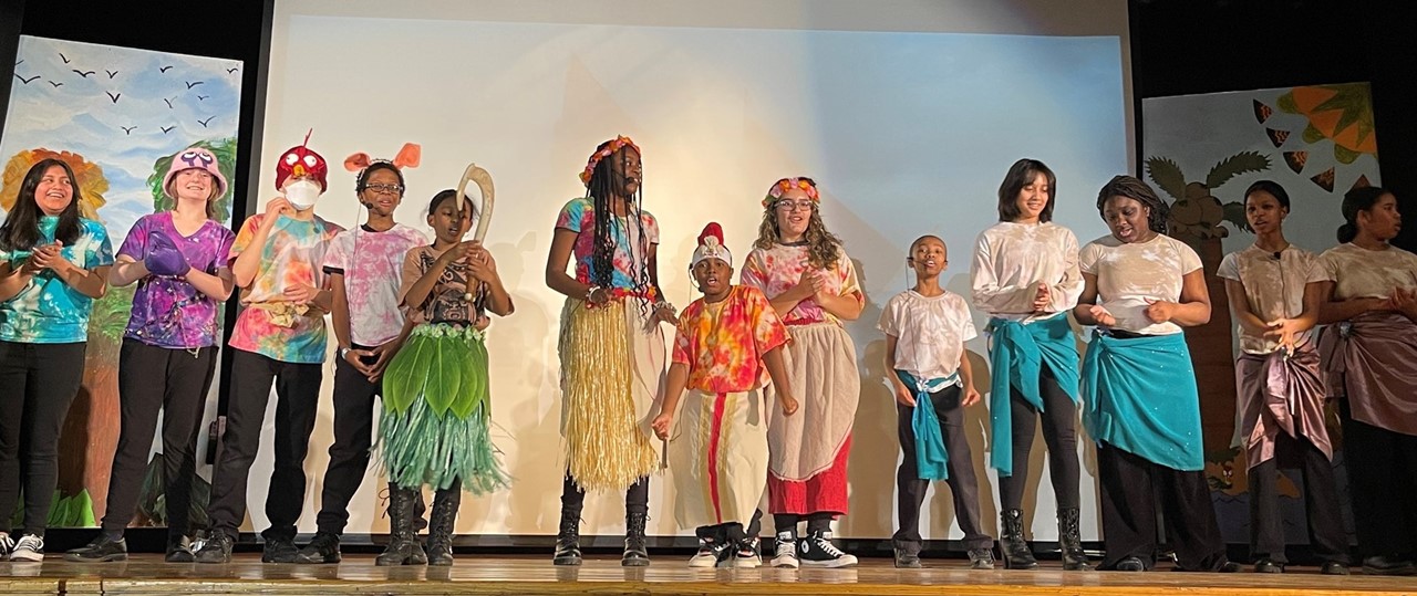 Moana students in show